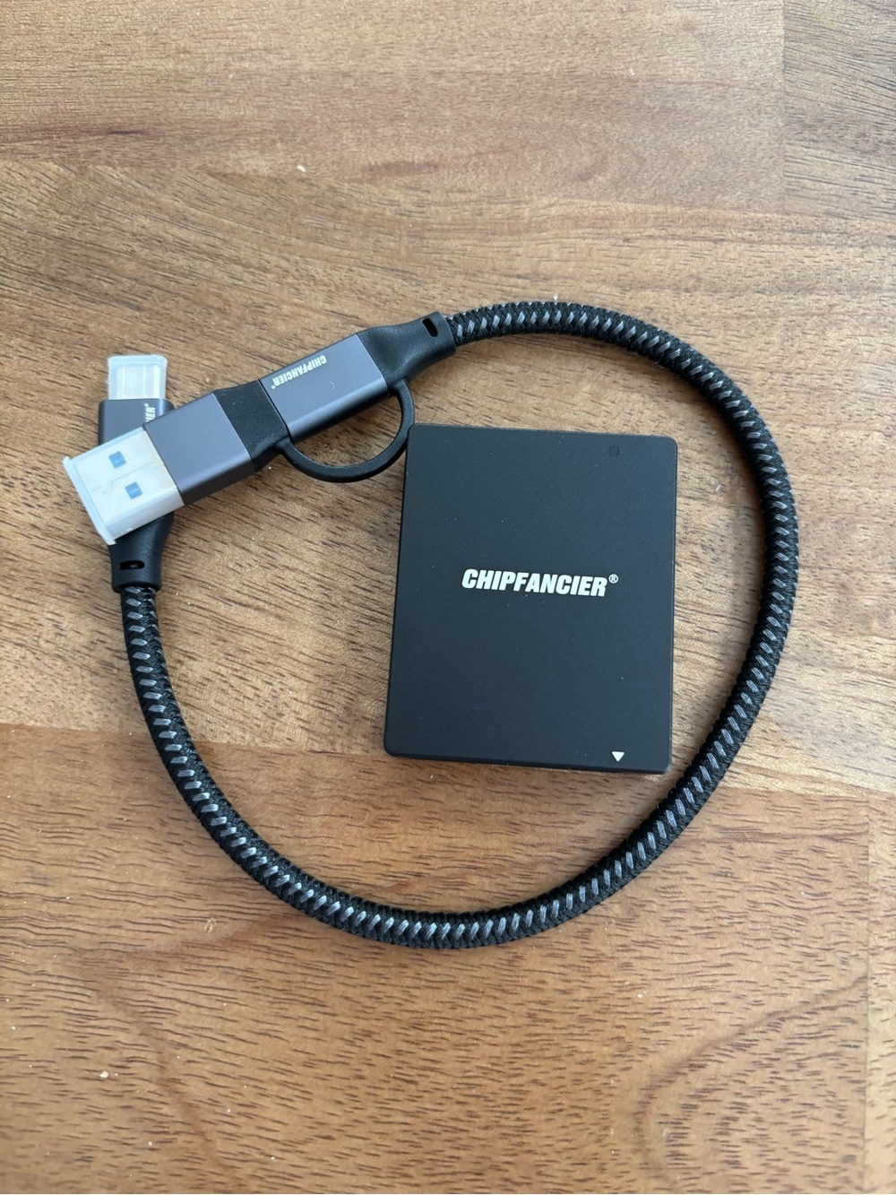 Chipfancier Portable Card Reader with Black Braided Cable